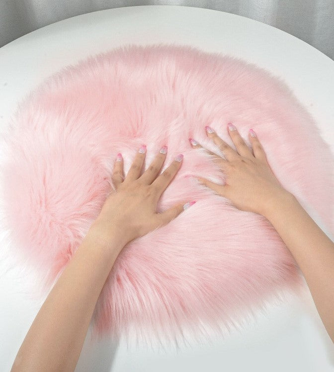 Fluffy Photo Prop - Round