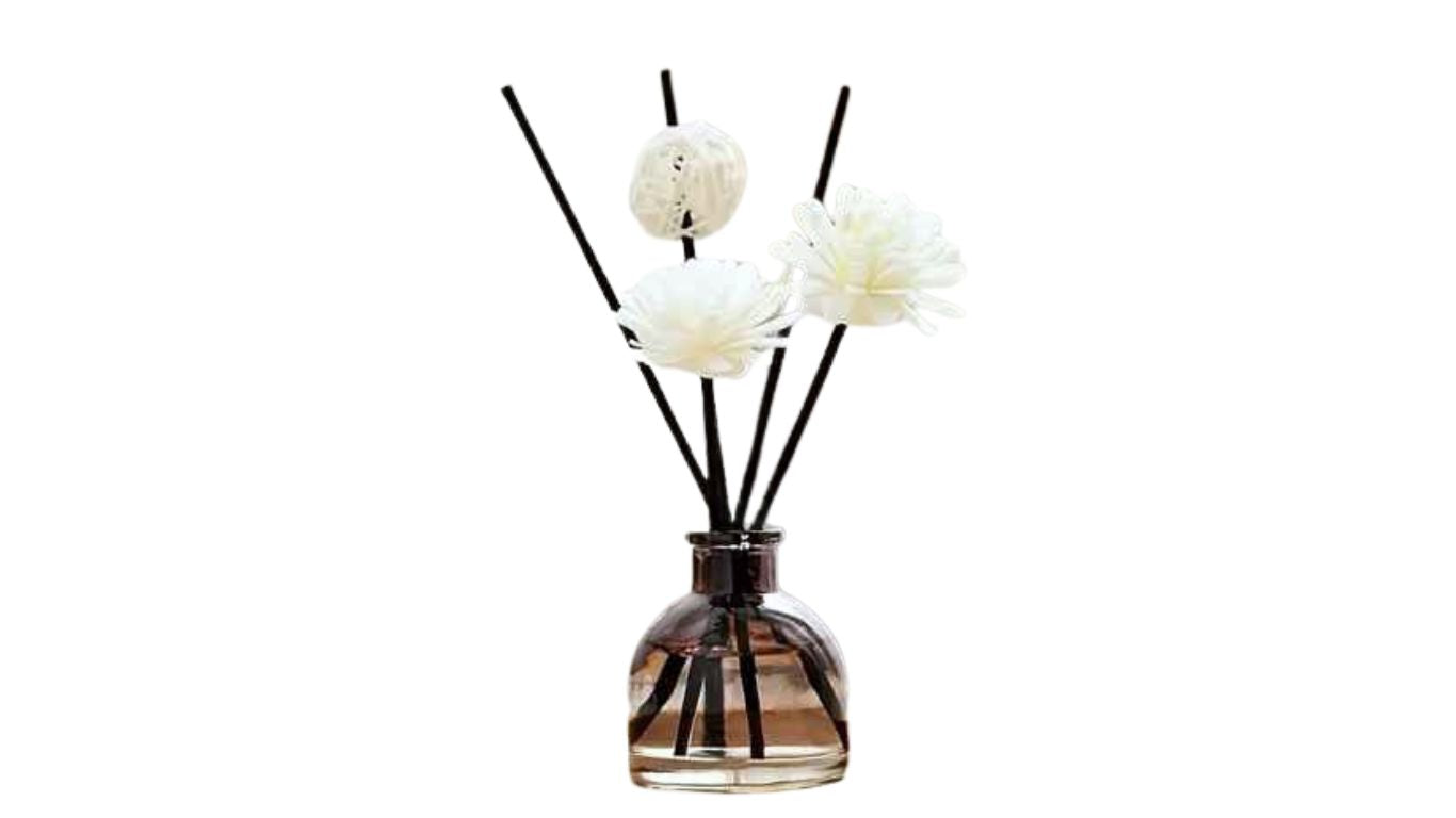 Diffuser Sticks Black with White Flowers 5pc